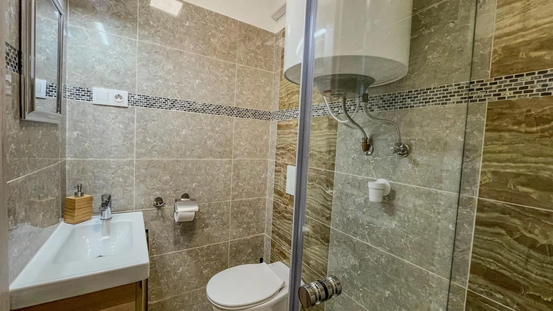 Dh30 Apartments - Budapest - Hostaid 0*,  Hungary